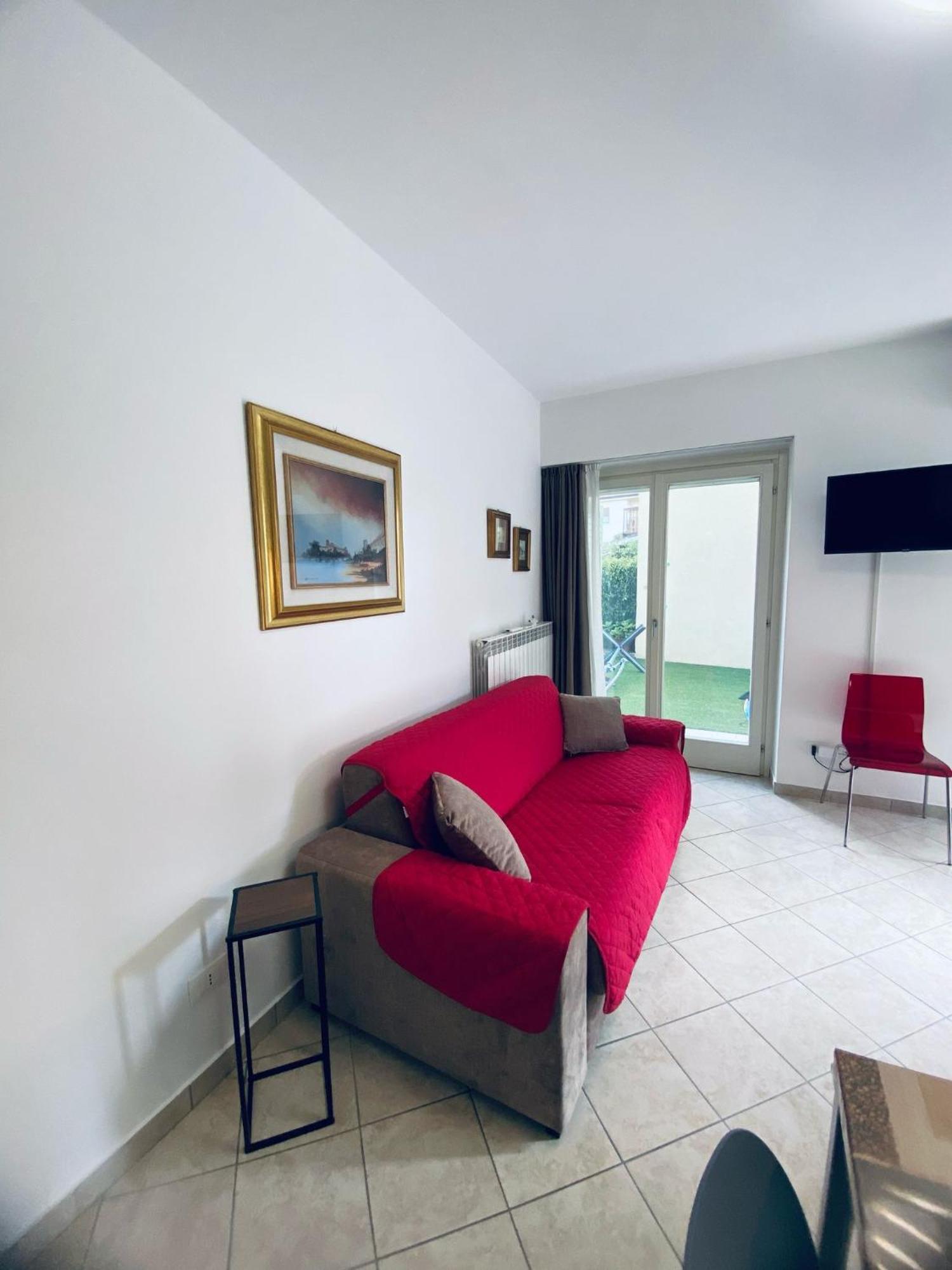 Alma Apartment Sirmione Eksteriør bilde