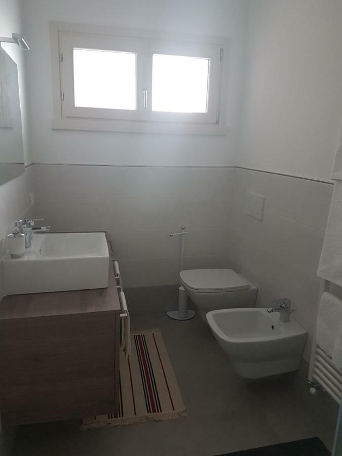 Alma Apartment Sirmione Eksteriør bilde